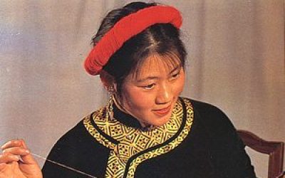 L’etnia Tujia (土家族, Tǔjiāzú)